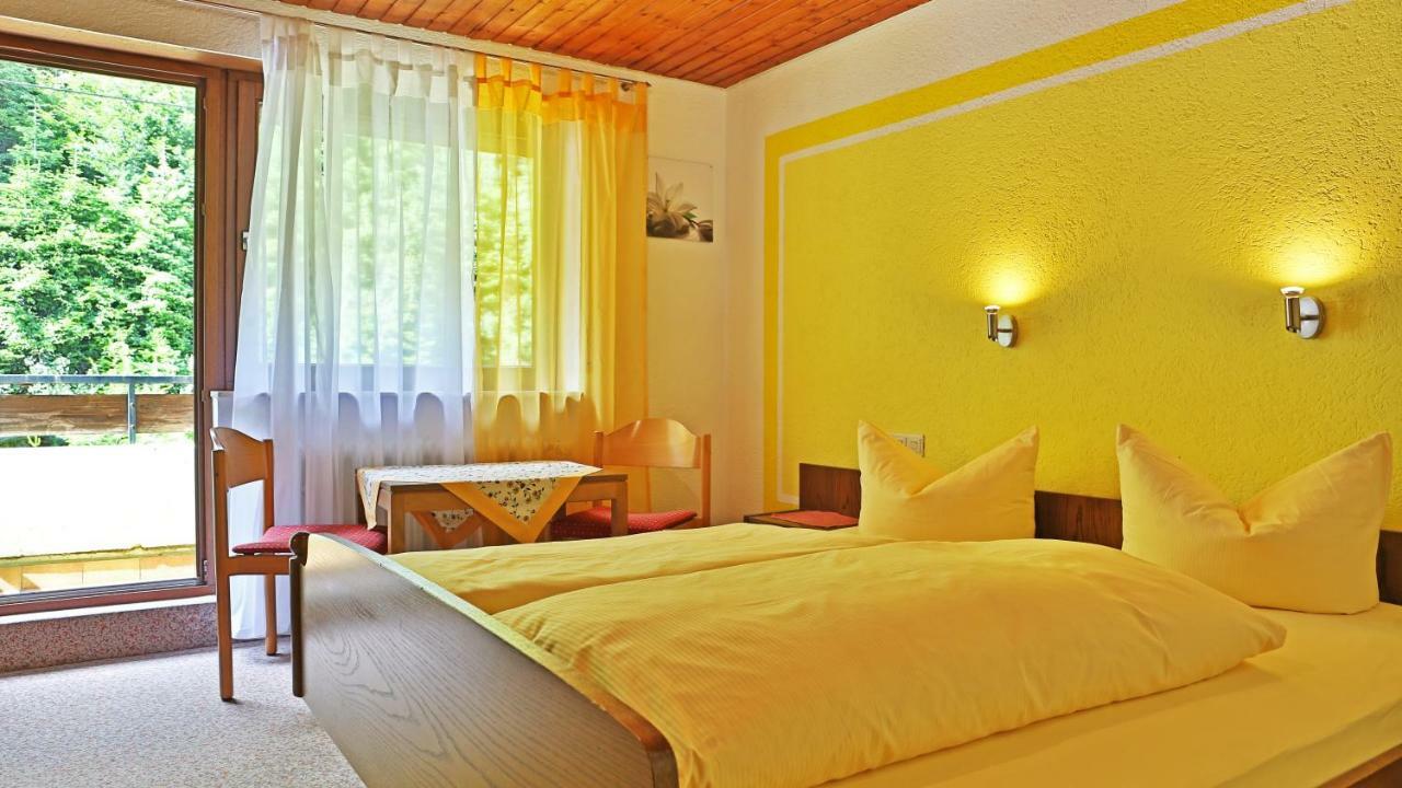 Gruener Hof Hotel Zell am Harmersbach Bagian luar foto