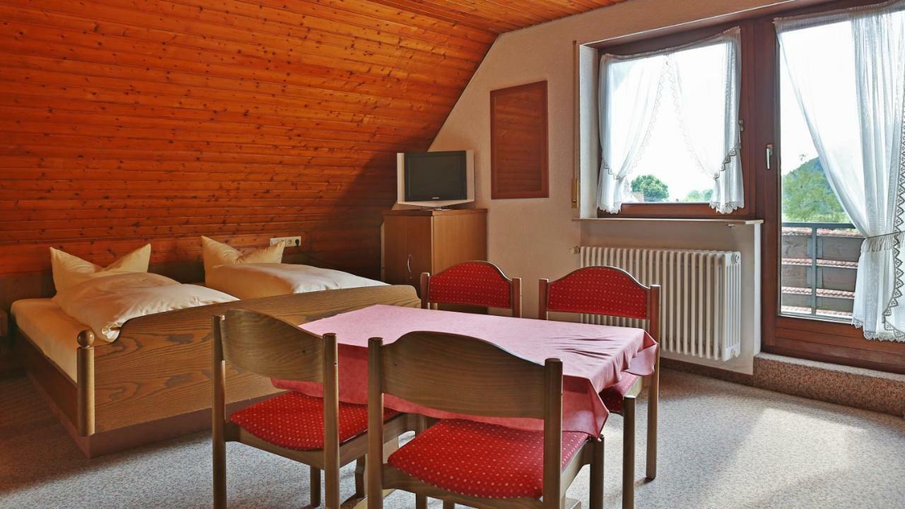 Gruener Hof Hotel Zell am Harmersbach Bagian luar foto