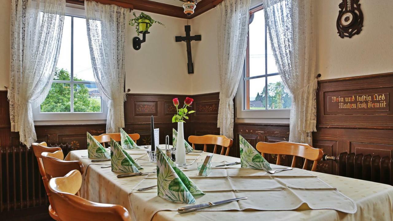 Gruener Hof Hotel Zell am Harmersbach Bagian luar foto
