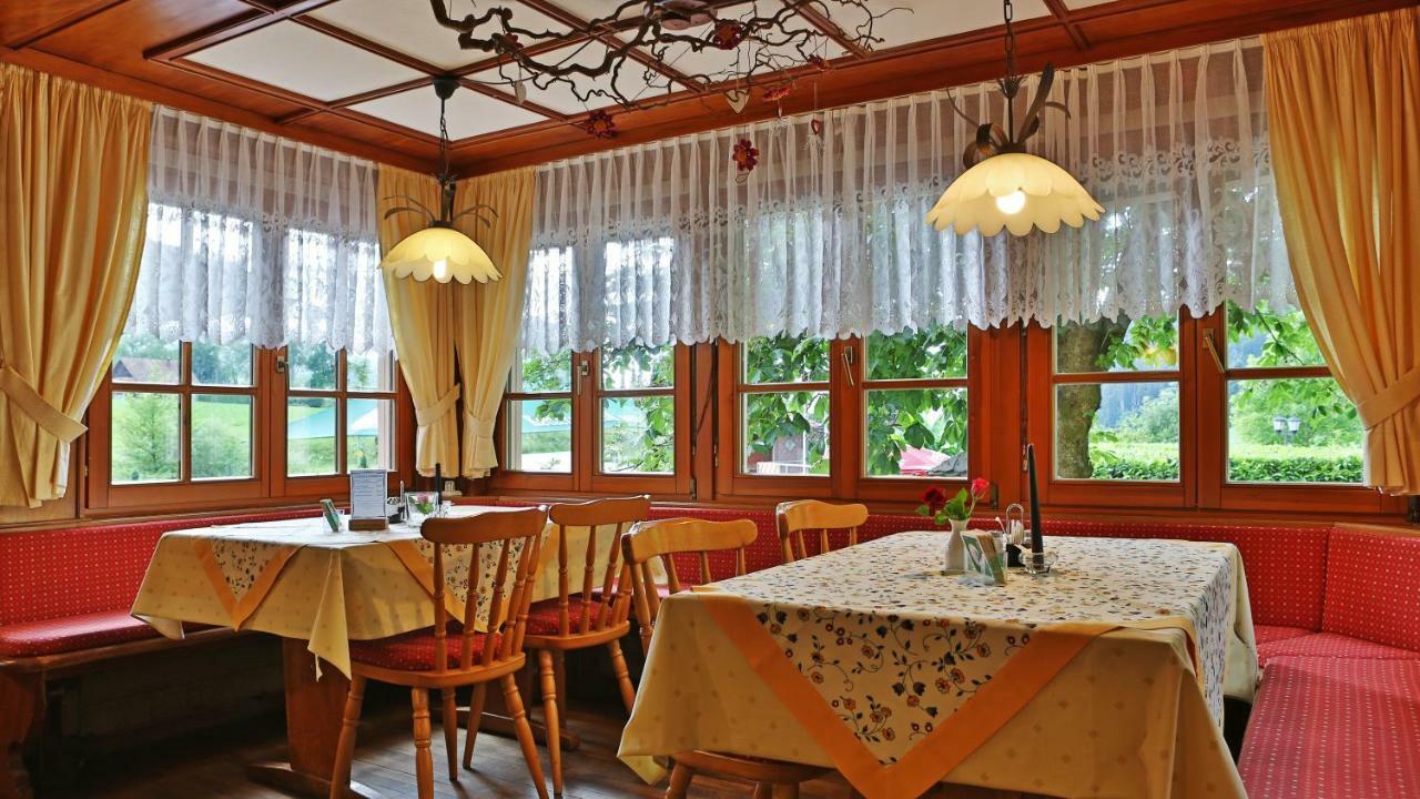 Gruener Hof Hotel Zell am Harmersbach Bagian luar foto